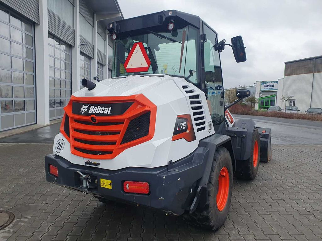 Bobcat L75 / Palettengabel & Schaufel / nur 163h! - Колесен товарач: снимка 3 Bobcat L75 / Palettengabel & Schaufel / nur 163h! - Колесен товарач: снимка 3