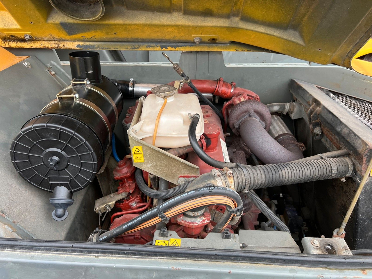 Колесен товарач Dieci Icarus 40.16 ET 166 / 4.238 h / 2003: снимка 17 Колесен товарач Dieci Icarus 40.16 ET 166 / 4.238 h / 2003: снимка 17