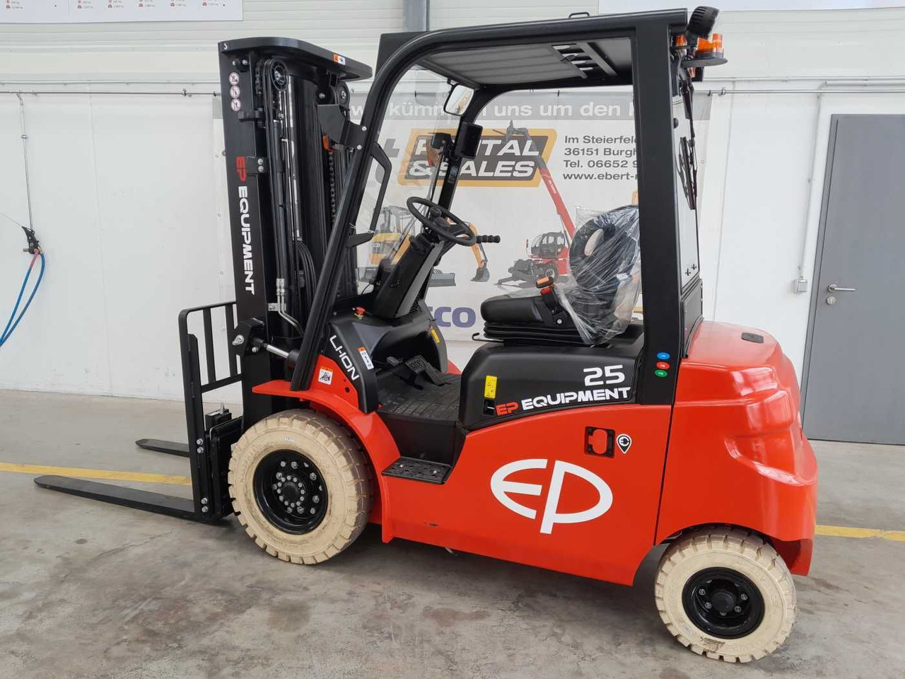 EP Equipment EFL253 / Triplex: 4,80m / SS / Neu - Електрокар: снимка 3 EP Equipment EFL253 / Triplex: 4,80m / SS / Neu - Електрокар: снимка 3