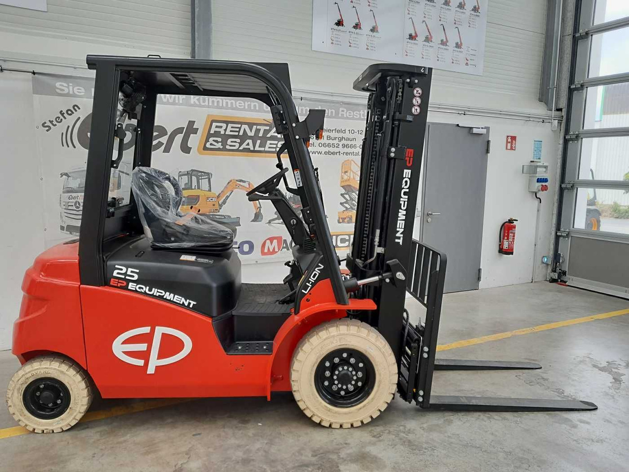 EP Equipment EFL253 / Triplex: 4,80m / SS / Neu - Електрокар: снимка 5 EP Equipment EFL253 / Triplex: 4,80m / SS / Neu - Електрокар: снимка 5