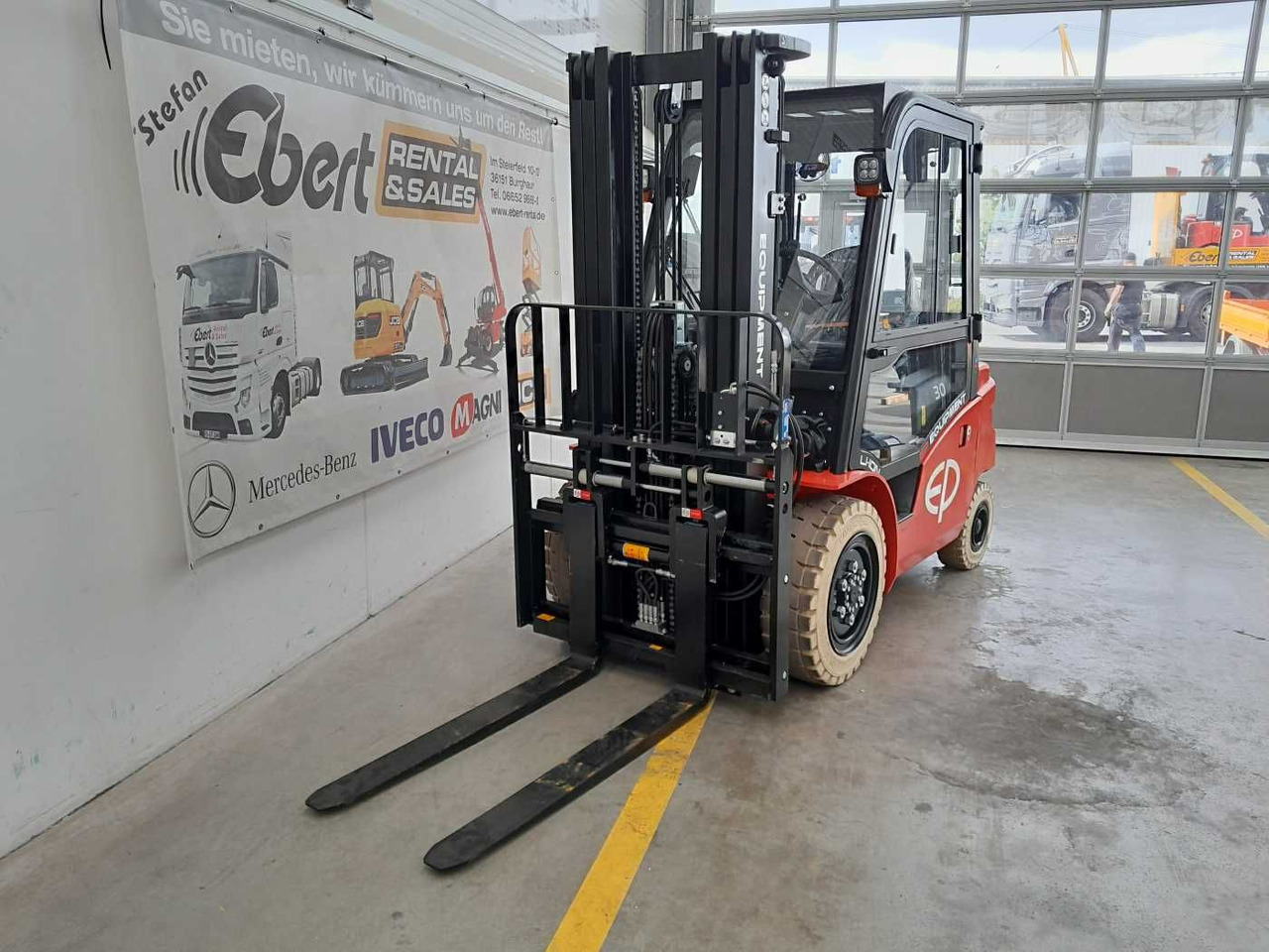 EP Equipment EFL303 / 3,0T / Triplex: 4,80m / SS - Електрокар: снимка 4 EP Equipment EFL303 / 3,0T / Triplex: 4,80m / SS - Електрокар: снимка 4