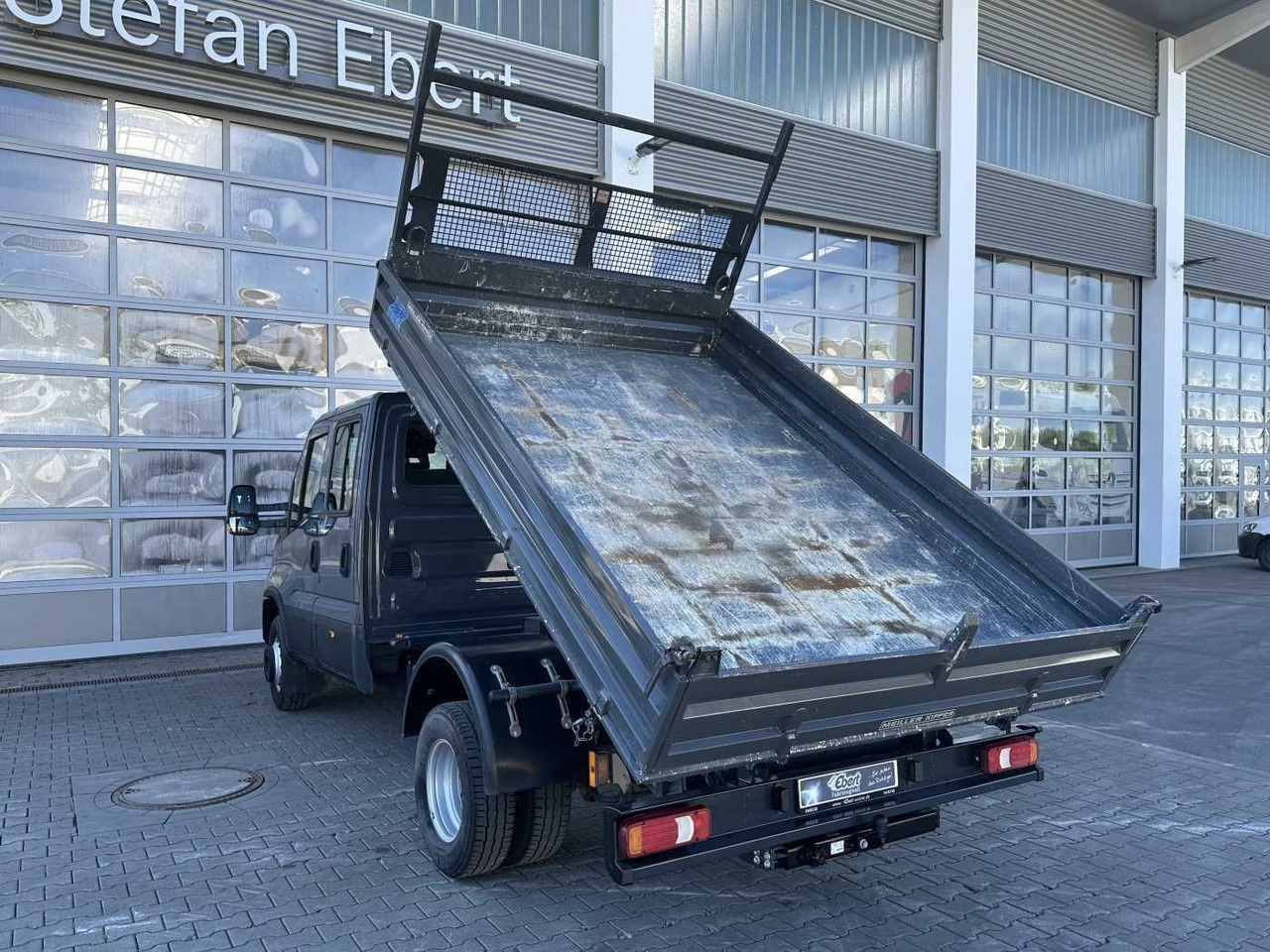 Бус самосвал Iveco 70C18H Meiller 3-S.Kipper *R.3750mm*7Sitze*AHK*: снимка 7