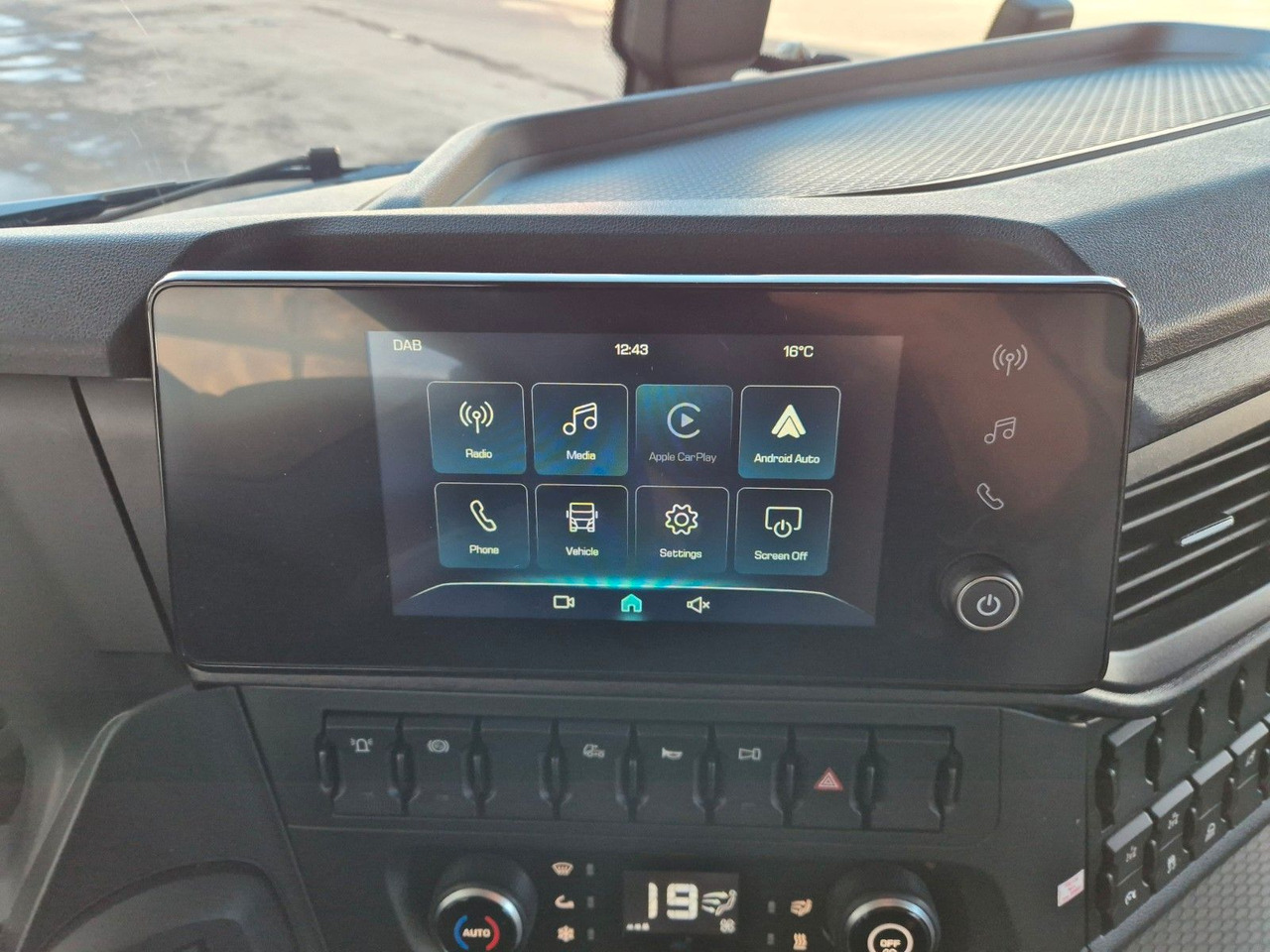 Самосвал камион, Камион с кран Iveco AD200X46/P HR OFF Palfinger PK 12.501 Funk AHK: снимка 29