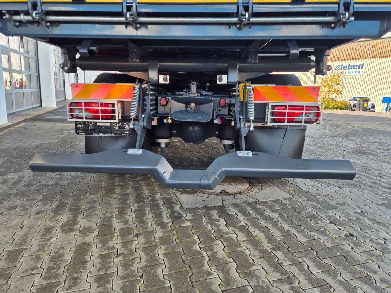 Самосвал камион, Камион с кран Iveco AD200X46/P HR OFF Palfinger PK 12.501 Funk AHK: снимка 12