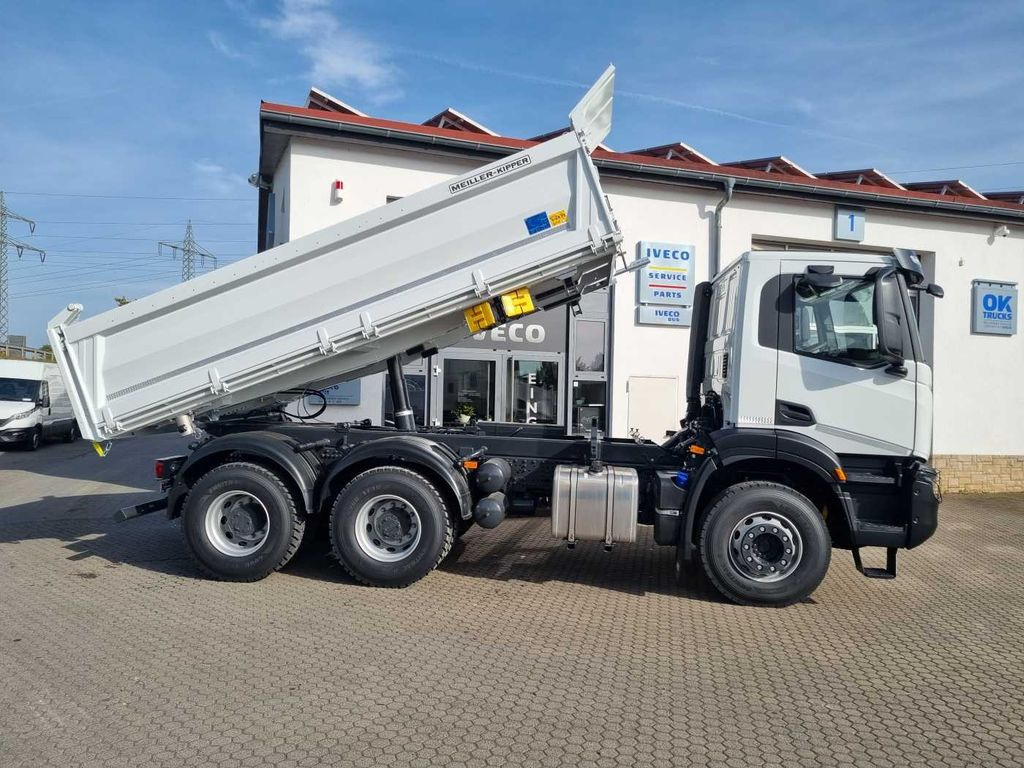 Iveco AD300X48Z HR OFF 6x4 Meiller-Kipper + Bordmatik - Самосвал камион: снимка 2 Iveco AD300X48Z HR OFF 6x4 Meiller-Kipper + Bordmatik - Самосвал камион: снимка 2