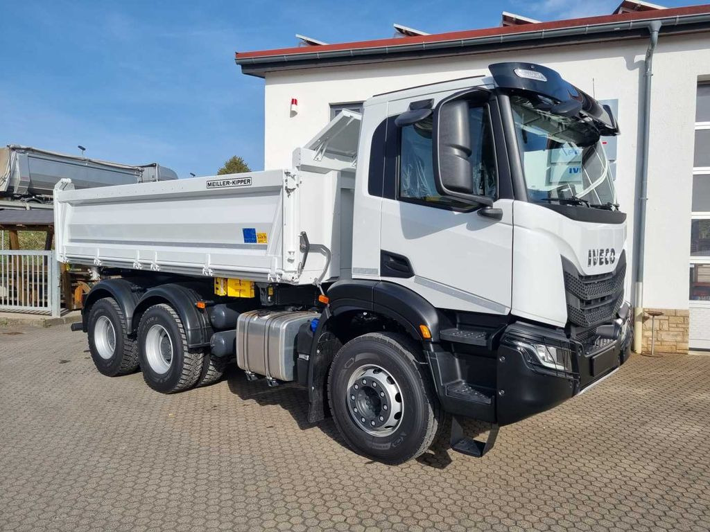 Iveco AD300X48Z HR OFF 6x4 Meiller-Kipper + Bordmatik - Самосвал камион: снимка 5 Iveco AD300X48Z HR OFF 6x4 Meiller-Kipper + Bordmatik - Самосвал камион: снимка 5