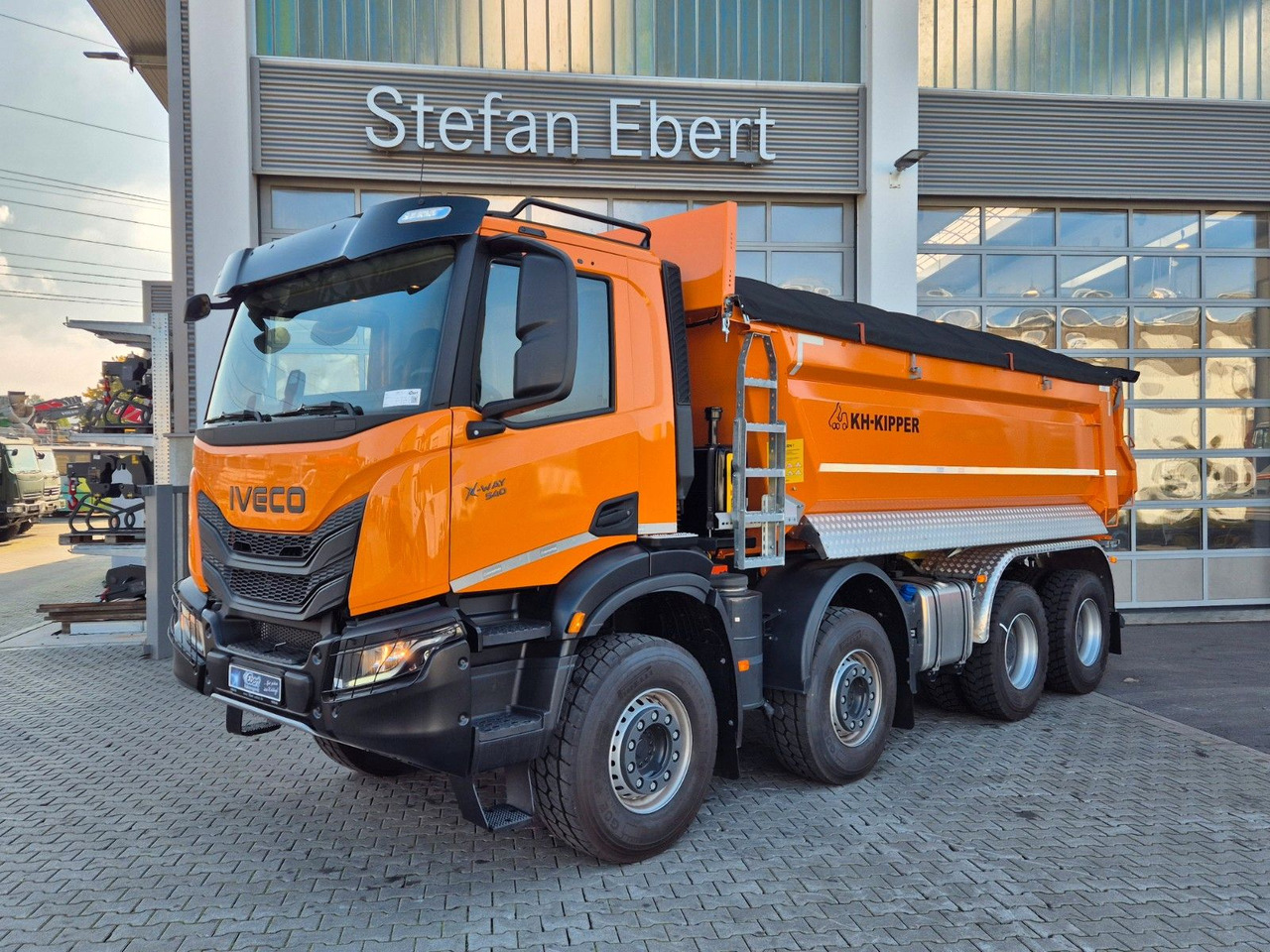 Iveco AD360X54Z HR OFF 8x4 Intarder AHK - Самосвал камион: снимка 4 Iveco AD360X54Z HR OFF 8x4 Intarder AHK - Самосвал камион: снимка 4