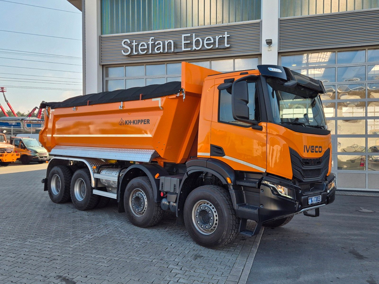 Iveco AD360X54Z HR OFF 8x4 Intarder AHK - Самосвал камион: снимка 5 Iveco AD360X54Z HR OFF 8x4 Intarder AHK - Самосвал камион: снимка 5