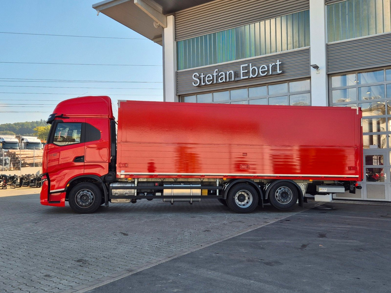 Iveco AS260S50Y/FS Schwenkwand LBW 2xAHK CAM Intarder - За напитки камион: снимка 5 Iveco AS260S50Y/FS Schwenkwand LBW 2xAHK CAM Intarder - За напитки камион: снимка 5