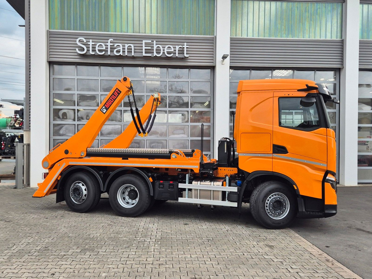 Самосвал камион Iveco AS280X58Y/ PS ON Hiab FTR18 Funk AHK Bett Cam: снимка 35 Самосвал камион Iveco AS280X58Y/ PS ON Hiab FTR18 Funk AHK Bett Cam: снимка 35