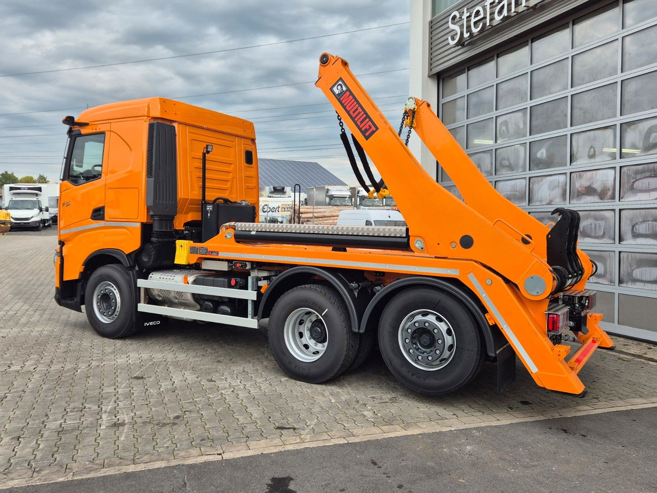 Самосвал камион Iveco AS280X58Y/ PS ON Hiab FTR18 Funk AHK Bett Cam: снимка 33 Самосвал камион Iveco AS280X58Y/ PS ON Hiab FTR18 Funk AHK Bett Cam: снимка 33