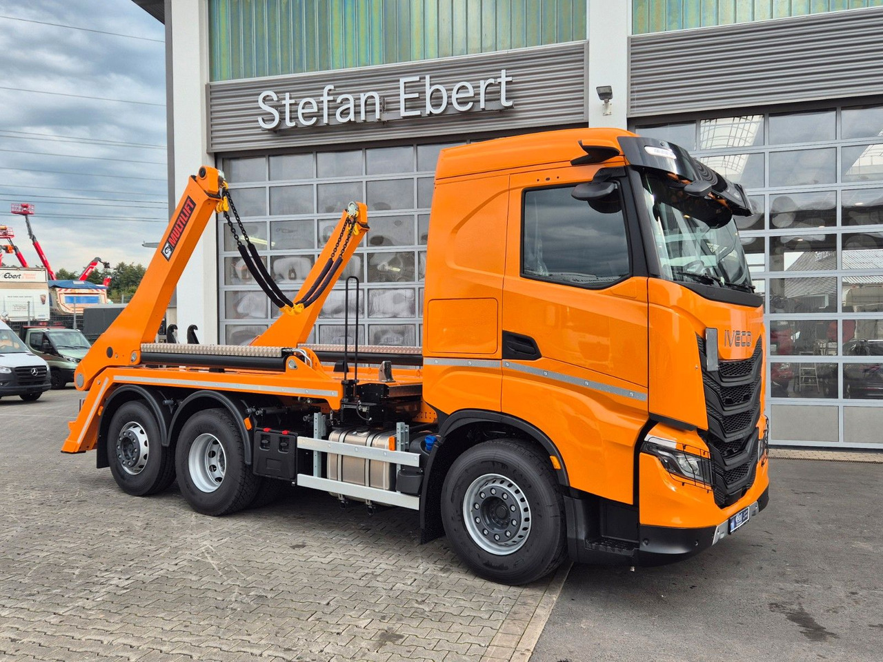 Самосвал камион Iveco AS280X58Y/ PS ON Hiab FTR18 Funk AHK Bett Cam: снимка 32 Самосвал камион Iveco AS280X58Y/ PS ON Hiab FTR18 Funk AHK Bett Cam: снимка 32