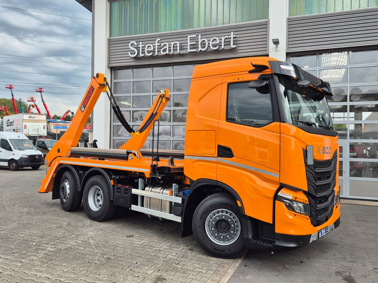Iveco AS280X58Y/ PS ON Hiab FTR18 Funk AHK Bett Cam - Самосвал камион: снимка 5 Iveco AS280X58Y/ PS ON Hiab FTR18 Funk AHK Bett Cam - Самосвал камион: снимка 5