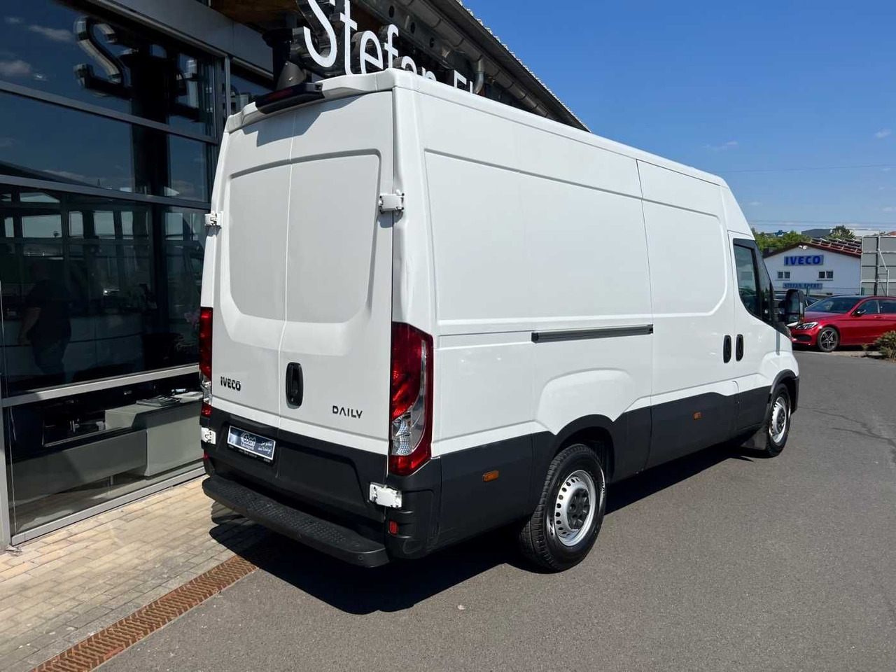 Товарен бус Iveco Daily 35 S 16 V *Klima*3.520mm*: снимка 9