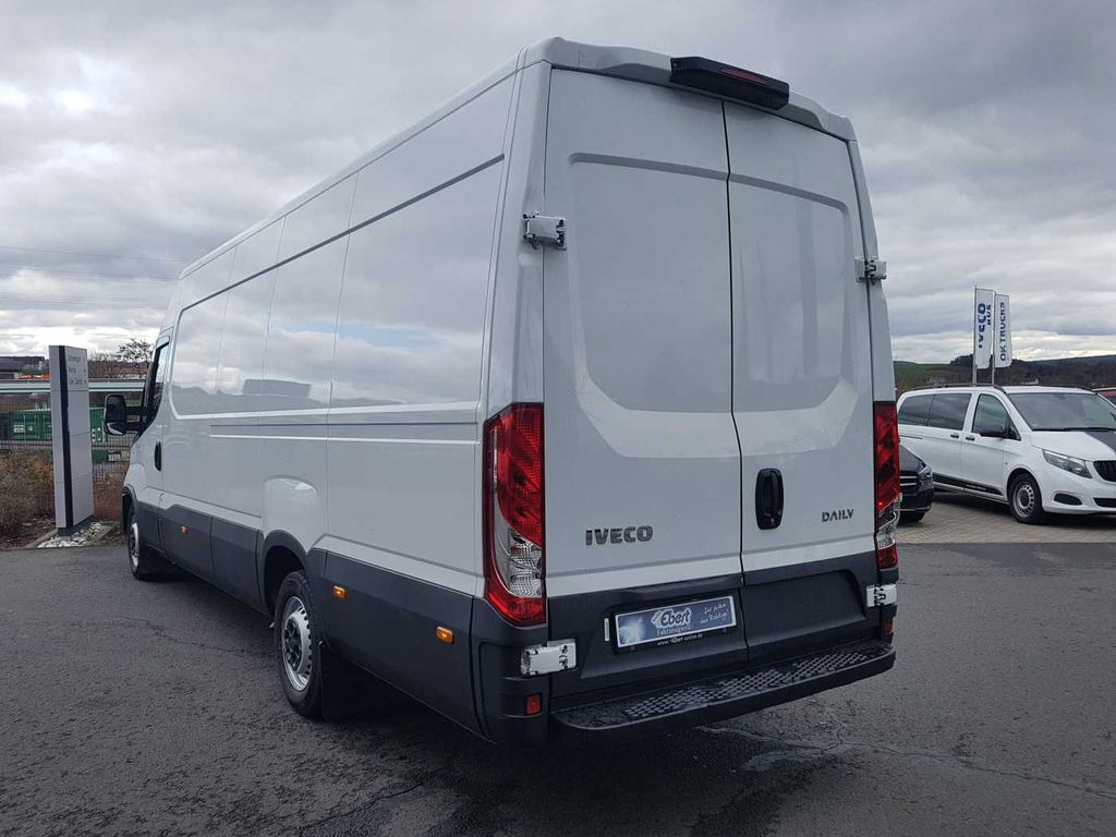 Iveco Daily 35 S16 V *Klima*4.100mm* - Товарен бус: снимка 4 Iveco Daily 35 S16 V *Klima*4.100mm* - Товарен бус: снимка 4