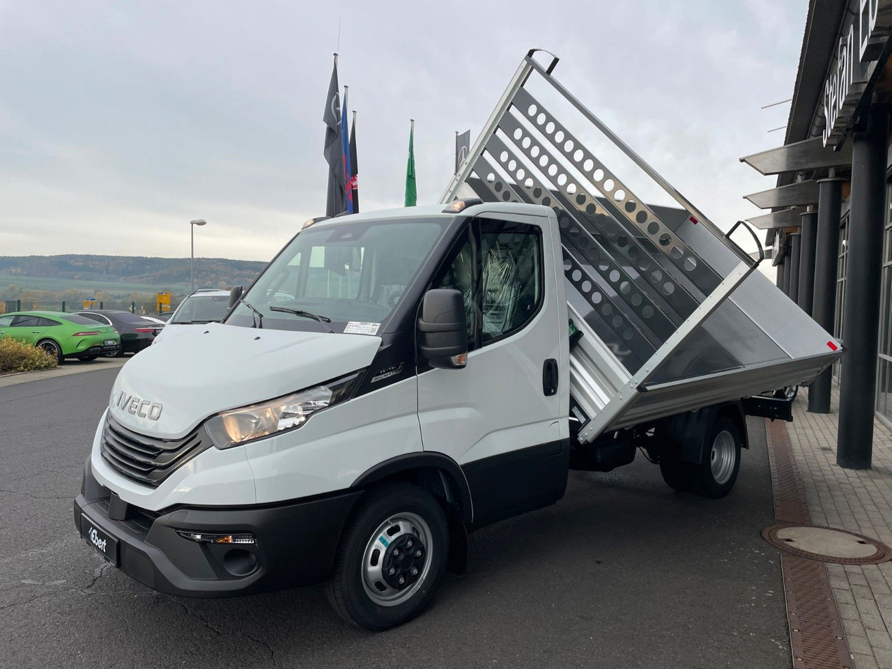 Iveco Daily 35C14 A8 *R3.450mm*Automatik* 7x vorhanden - Бус самосвал: снимка 5 Iveco Daily 35C14 A8 *R3.450mm*Automatik* 7x vorhanden - Бус самосвал: снимка 5