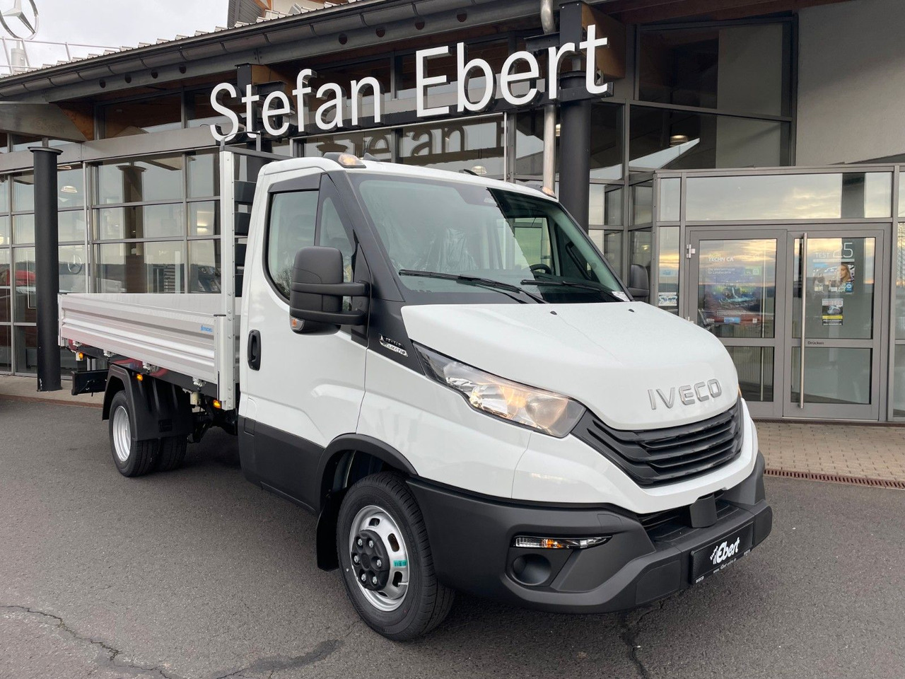 Iveco Daily 35C14 A8 *R3.450mm*Automatik* 7x vorhanden - Бус самосвал: снимка 2 Iveco Daily 35C14 A8 *R3.450mm*Automatik* 7x vorhanden - Бус самосвал: снимка 2