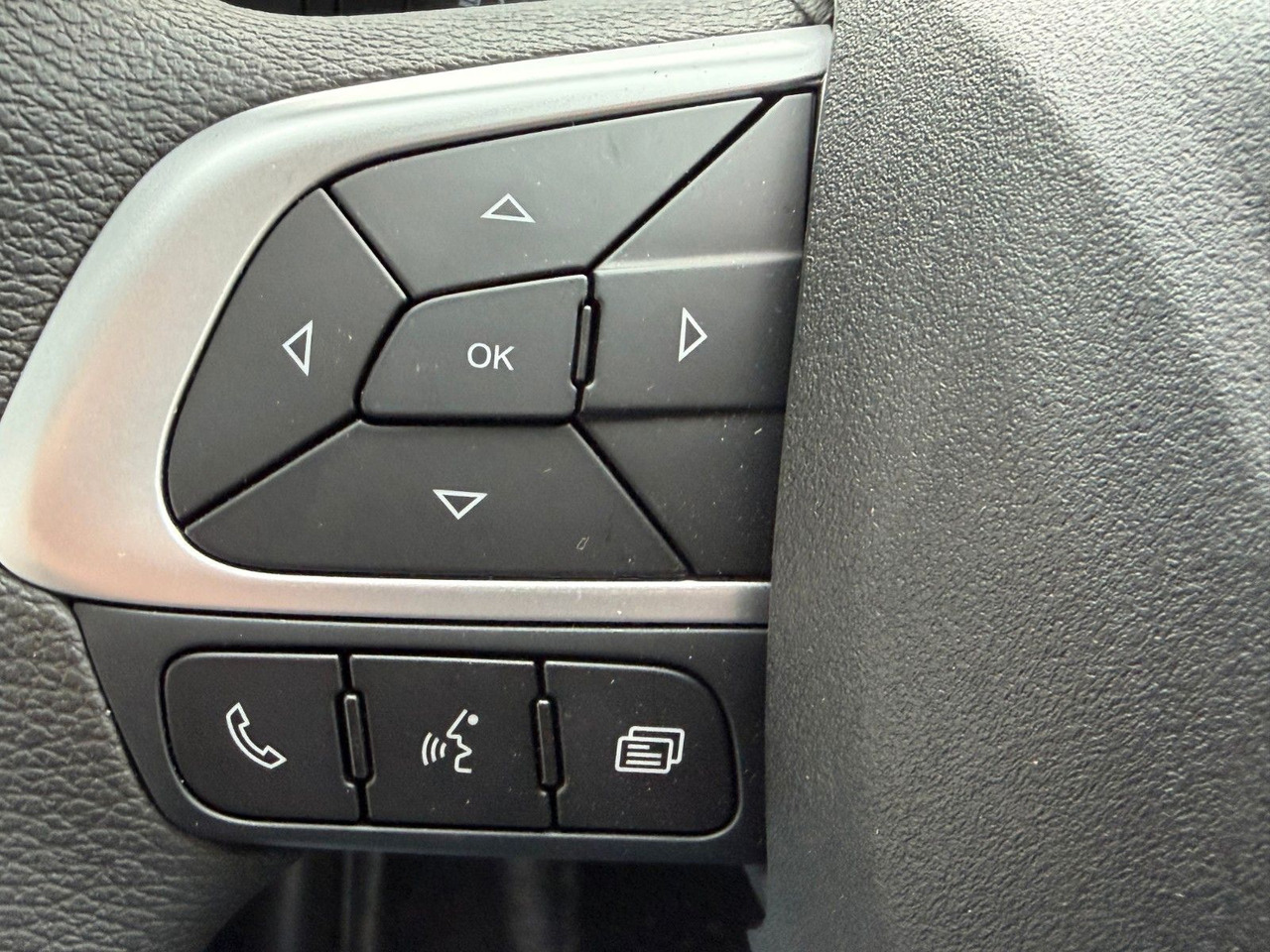 Бус самосвал Iveco Daily 35S14 A8*R3.450mm*Automatik*Kamera*2Sitze*: снимка 12 Бус самосвал Iveco Daily 35S14 A8*R3.450mm*Automatik*Kamera*2Sitze*: снимка 12