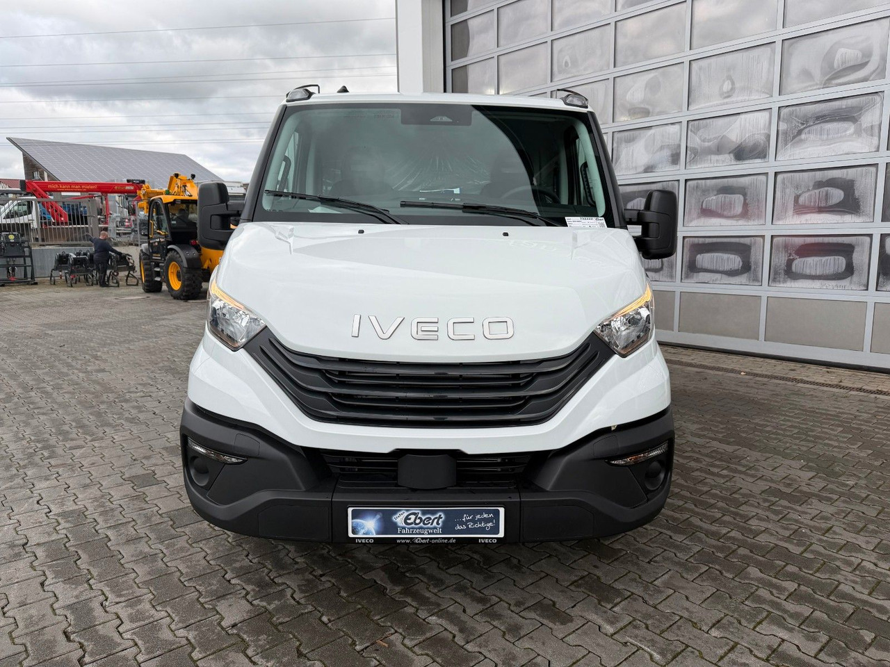 Бус самосвал Iveco Daily 35S14 A8*R3.450mm*Automatik*Kamera*2Sitze*: снимка 8 Бус самосвал Iveco Daily 35S14 A8*R3.450mm*Automatik*Kamera*2Sitze*: снимка 8