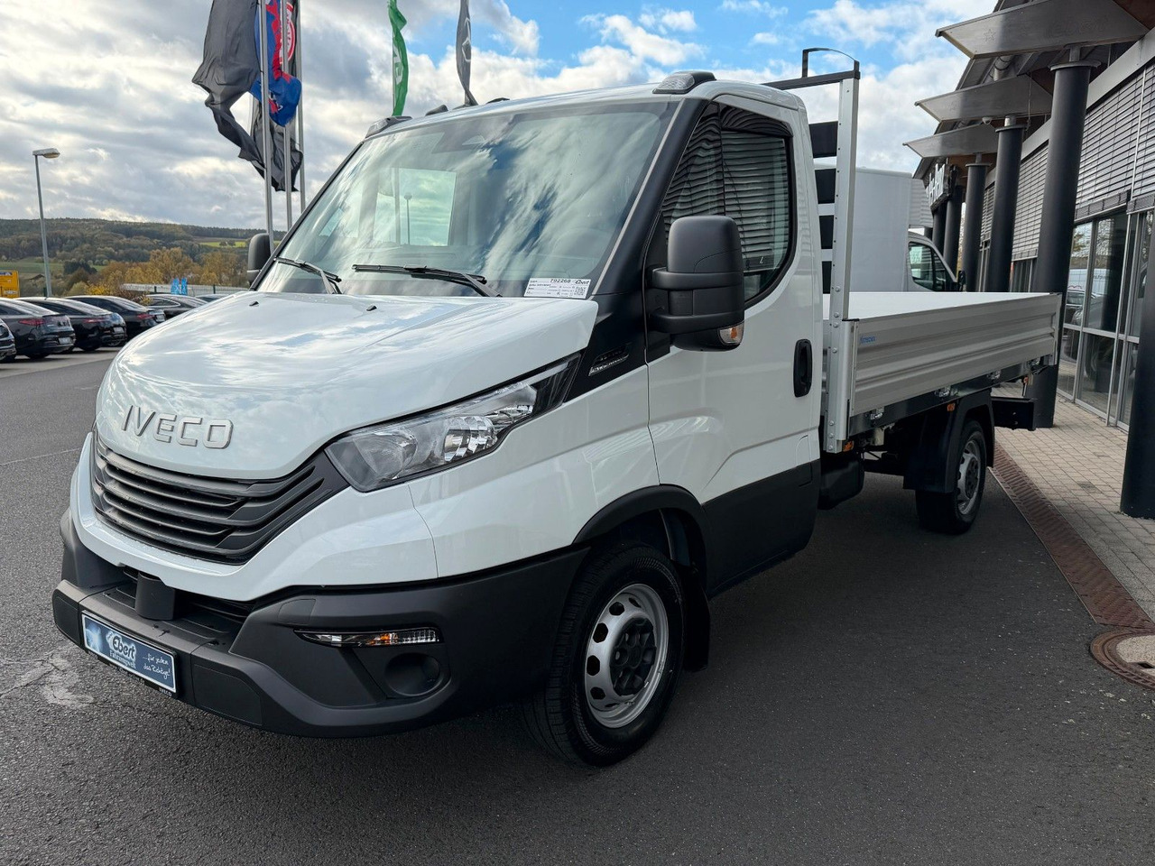 Iveco Daily 35S14 A8*R3.450mm*Automatik*Kamera*3Sitze* - Бус самосвал: снимка 3 Iveco Daily 35S14 A8*R3.450mm*Automatik*Kamera*3Sitze* - Бус самосвал: снимка 3