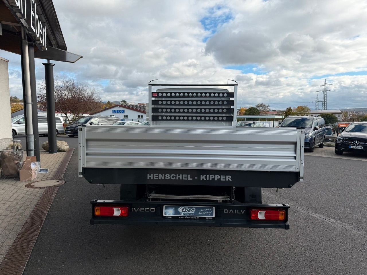 Iveco Daily 35S14 A8 *R3.450mm*Automatik*Klima* 4x - Бус самосвал: снимка 5 Iveco Daily 35S14 A8 *R3.450mm*Automatik*Klima* 4x - Бус самосвал: снимка 5