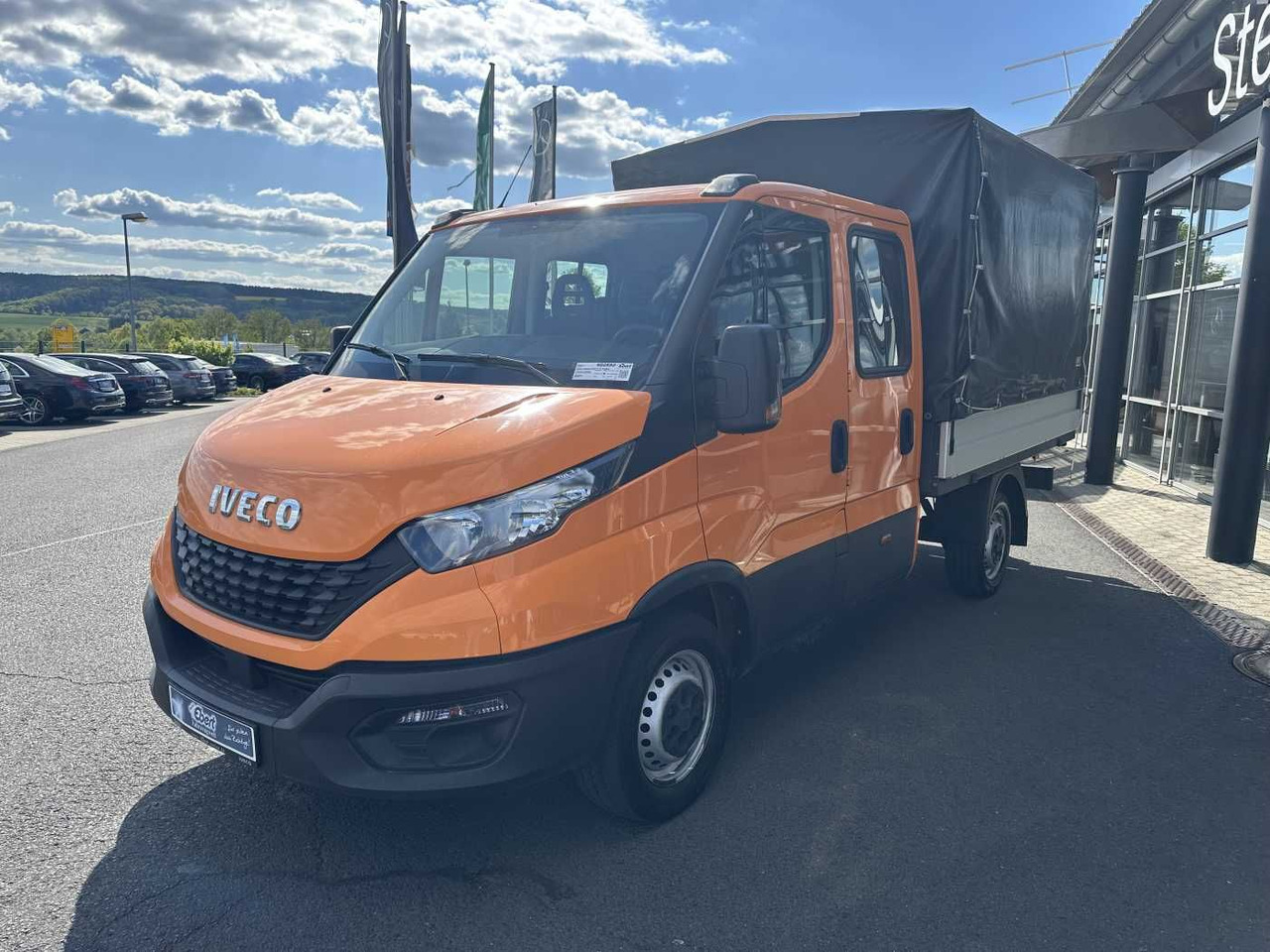 Iveco Daily 35S14 Pritsche+Plane *AHK*Ladekran*7-Sitze - Брезентов бус: снимка 3 Iveco Daily 35S14 Pritsche+Plane *AHK*Ladekran*7-Sitze - Брезентов бус: снимка 3