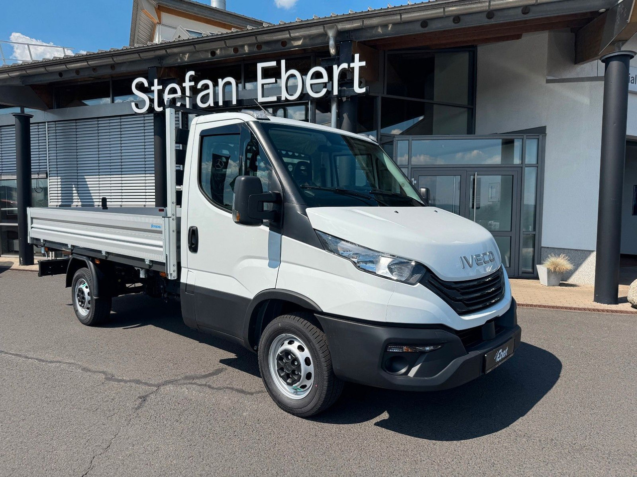 Iveco Daily 35S16 3.0L Kipper *R3.450mm*AHK*Automatik* - Бус самосвал: снимка 2 Iveco Daily 35S16 3.0L Kipper *R3.450mm*AHK*Automatik* - Бус самосвал: снимка 2
