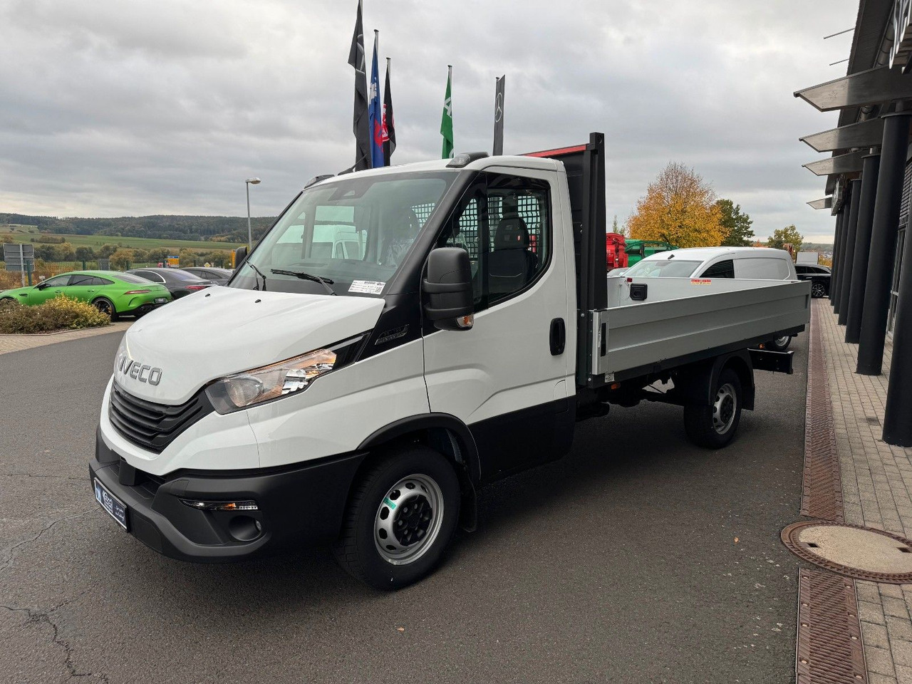 Iveco Daily 35S16 A8 *R3.450mm*Automatik*AHK*Kamera* - Бордови бус: снимка 3 Iveco Daily 35S16 A8 *R3.450mm*Automatik*AHK*Kamera* - Бордови бус: снимка 3