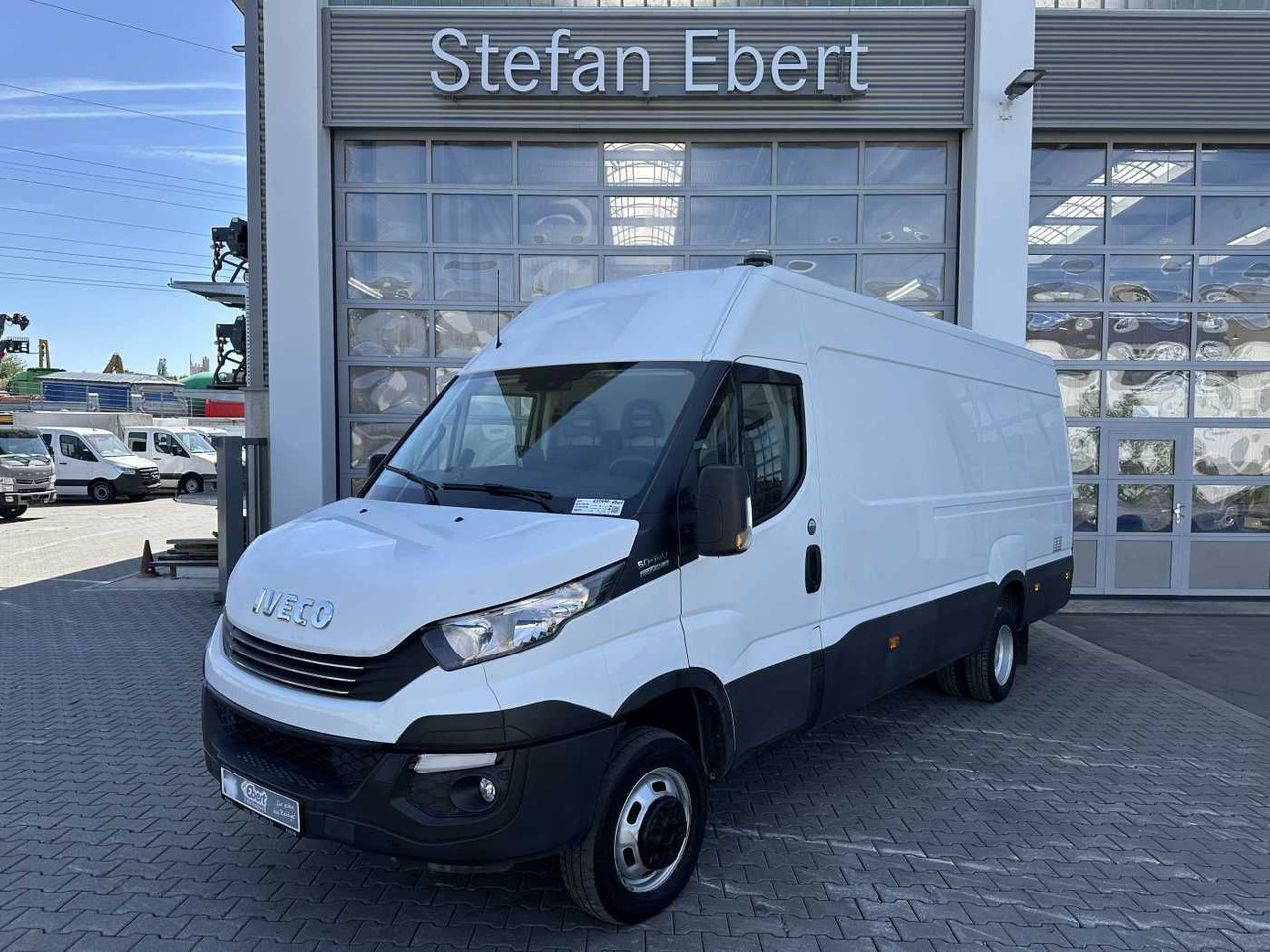 Товарен бус Iveco Daily 50C16 R4.100mm *AHK*Automatik*Ladekran*: снимка 1