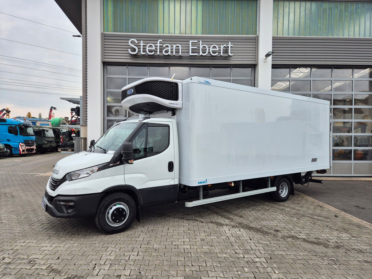 Iveco Daily 70C18 A8 3.0L *R5.100mm*LBW*Luft*Automatik - Хладилен бус: снимка 2 Iveco Daily 70C18 A8 3.0L *R5.100mm*LBW*Luft*Automatik - Хладилен бус: снимка 2