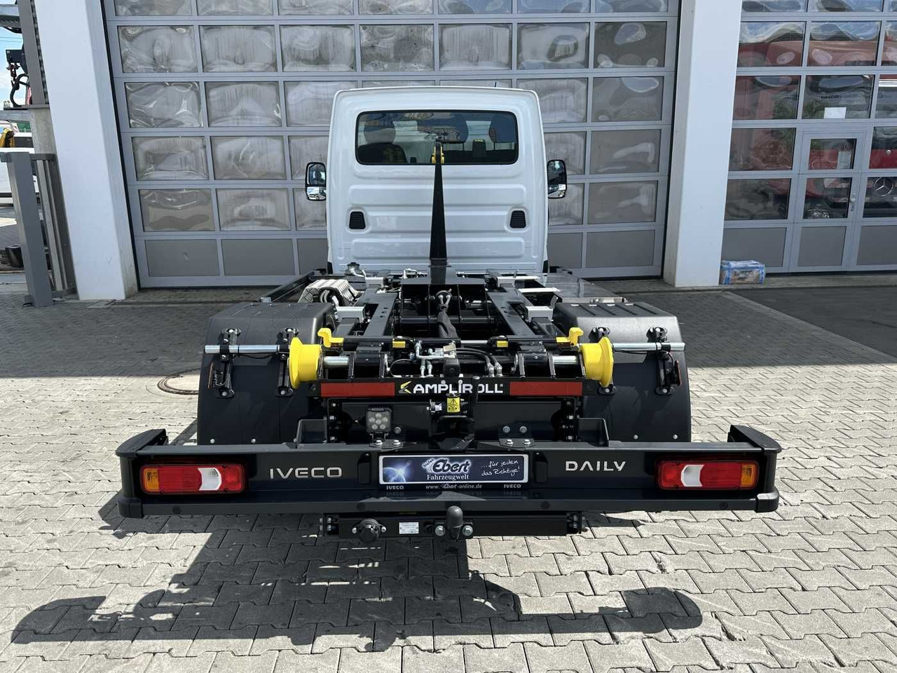 Iveco Daily 70C18 *R4100mm*Automatik*2xAHK*Luft* - Мултилифт с кука камион: снимка 5 Iveco Daily 70C18 *R4100mm*Automatik*2xAHK*Luft* - Мултилифт с кука камион: снимка 5