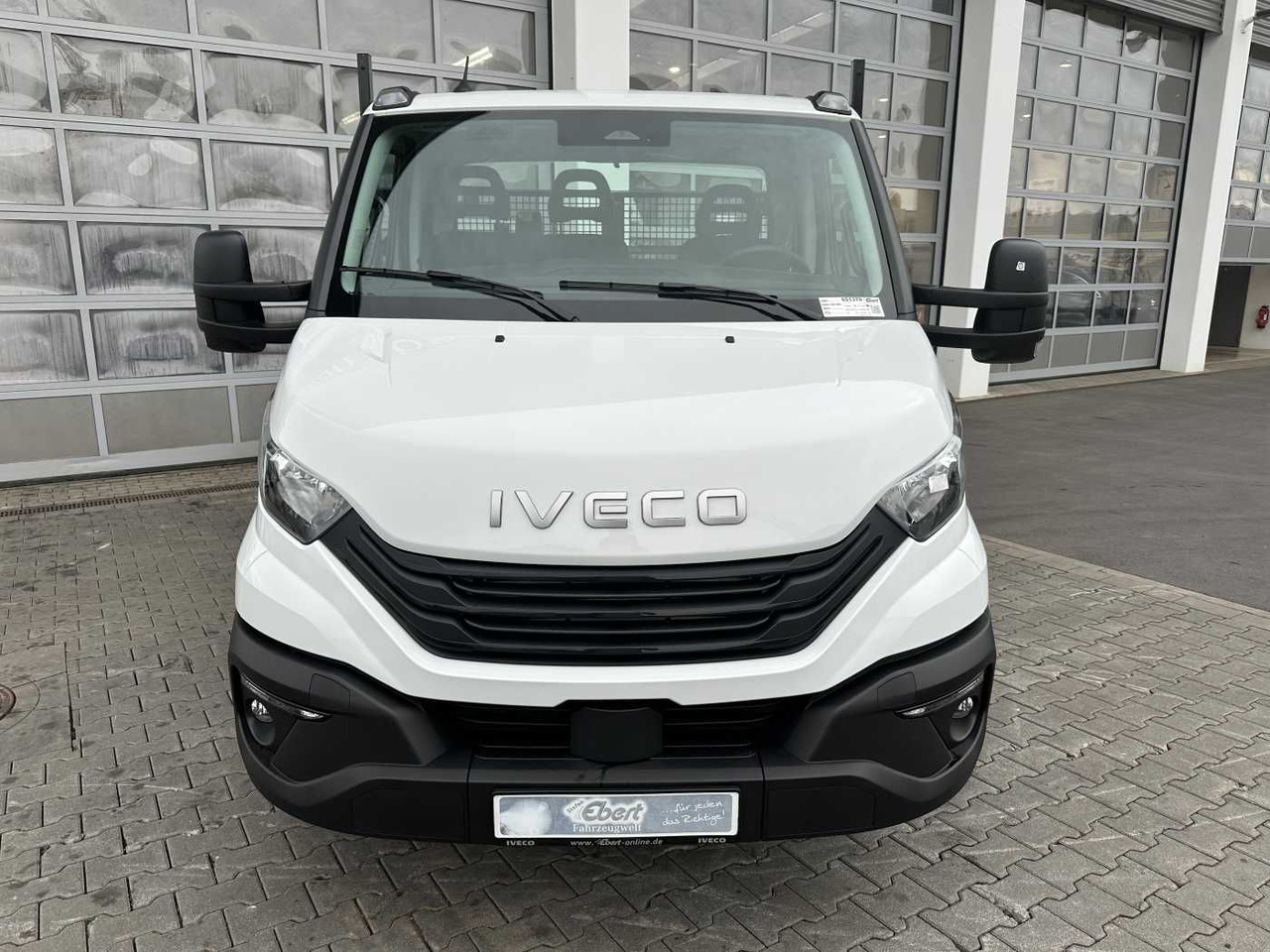 Iveco Daily 70C18H 3-S.-Kipper *R3.750mm*2xAHK* 5x - Бус самосвал: снимка 2 Iveco Daily 70C18H 3-S.-Kipper *R3.750mm*2xAHK* 5x - Бус самосвал: снимка 2