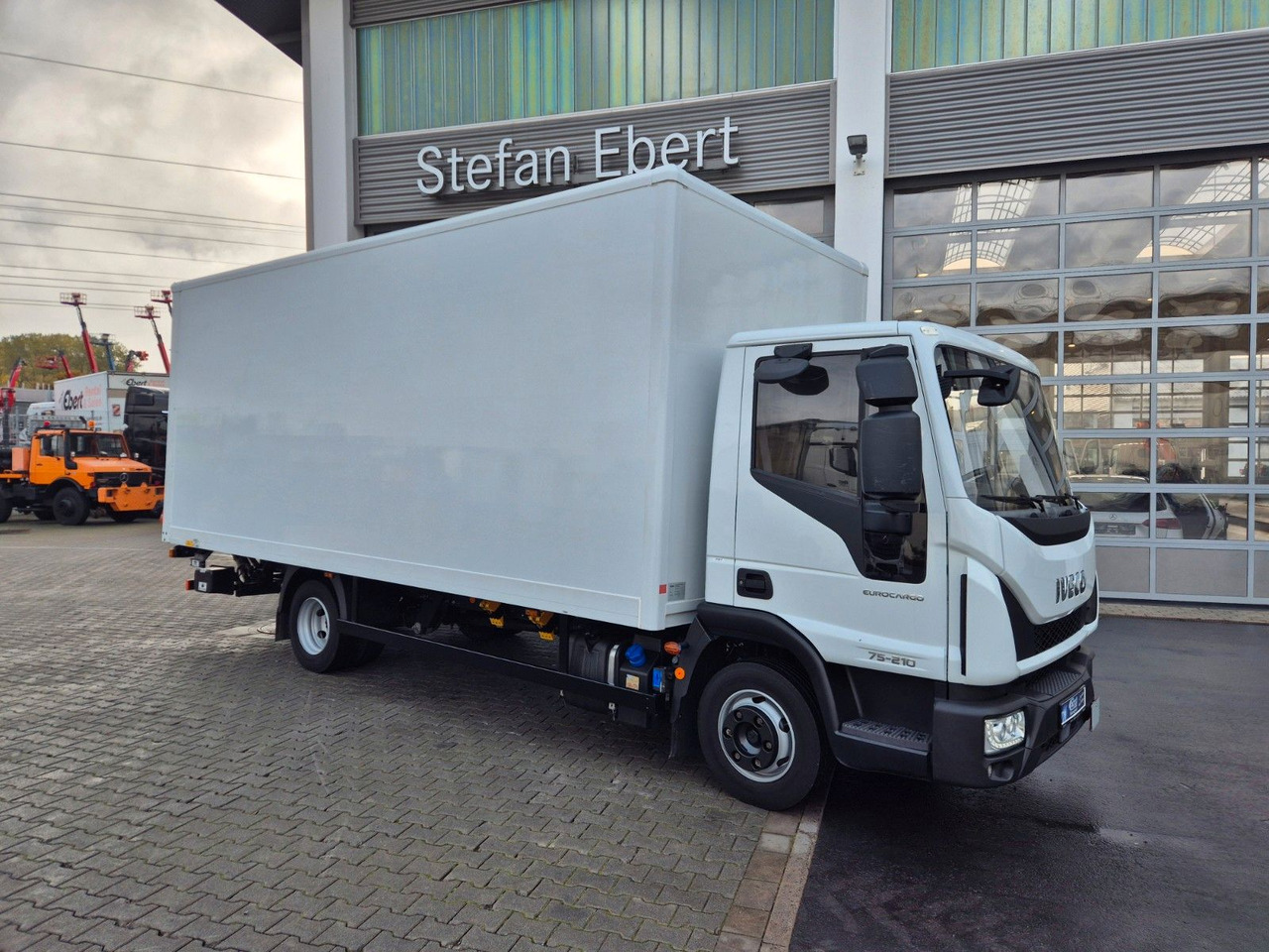 Iveco Eurocargo 75-210 Koffer LBW - Лекотоварен автомобил фургон: снимка 5 Iveco Eurocargo 75-210 Koffer LBW - Лекотоварен автомобил фургон: снимка 5