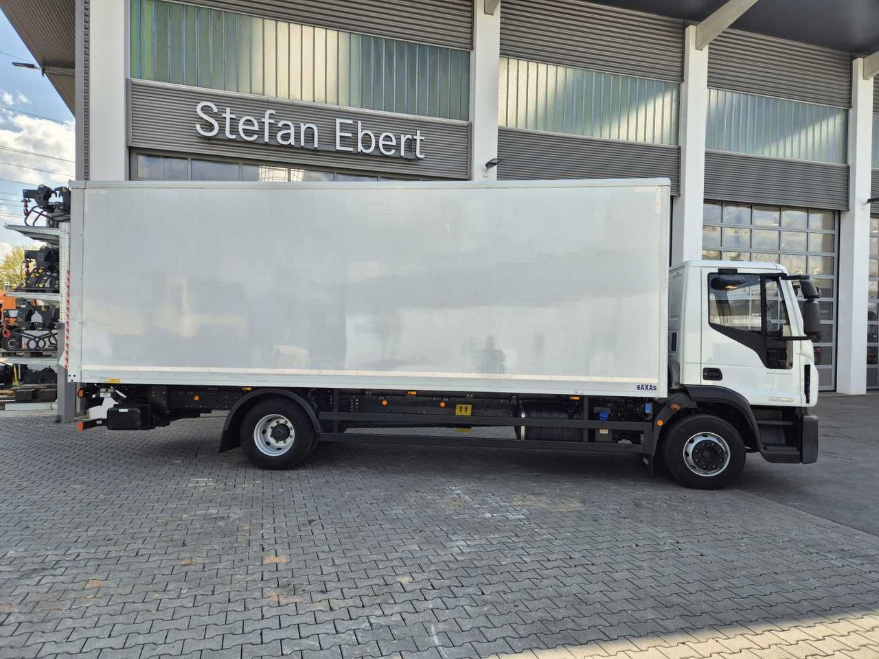 Iveco Eurocargo ML140E28/P 4x2 *LBW*AHK*Klima / 3x - Камион фургон: снимка 4 Iveco Eurocargo ML140E28/P 4x2 *LBW*AHK*Klima / 3x - Камион фургон: снимка 4