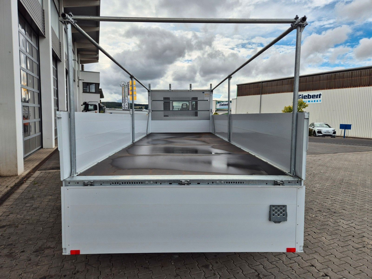 Бордови камион Iveco Eurocargo ML140E28/P Gerüstbau 3 Sitze AHK Klima: снимка 11