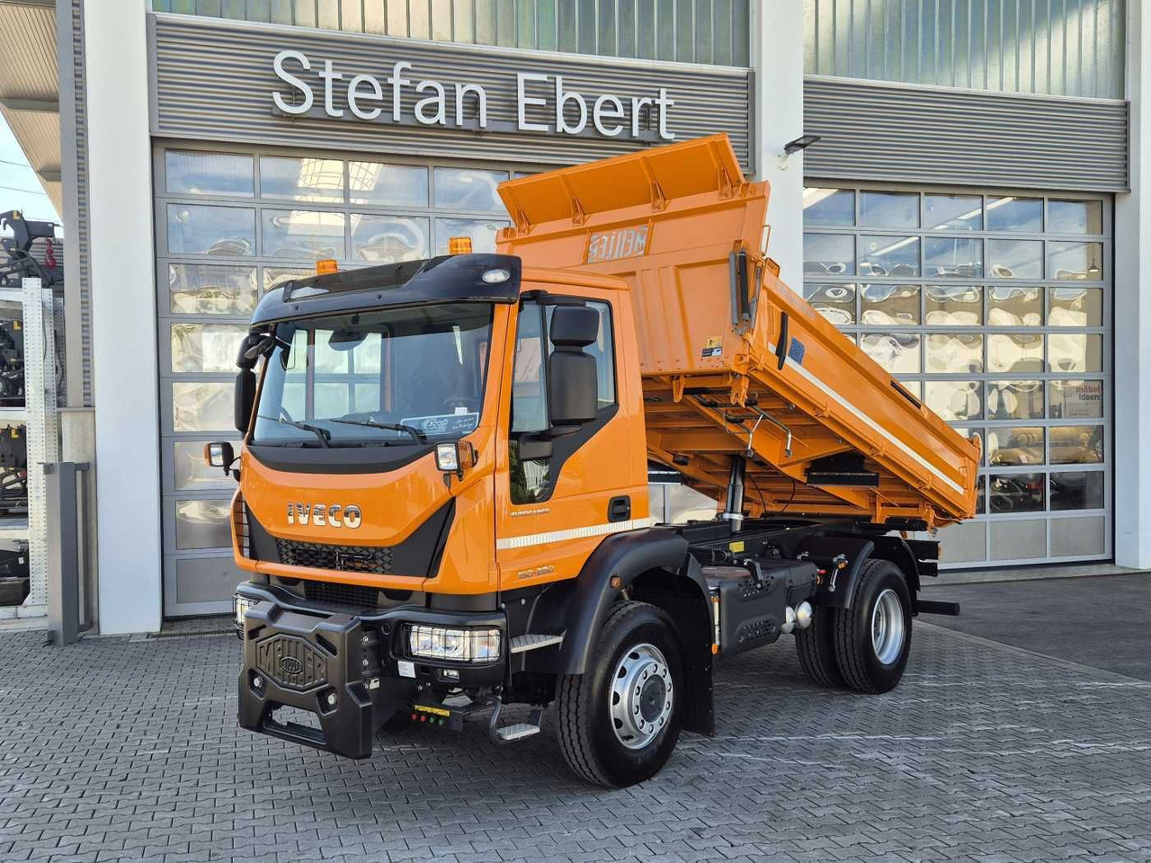 Iveco Eurocargo ML150E28W 4x4 Winterdienst Vorb. 2xAHK - Самосвал камион: снимка 1 Iveco Eurocargo ML150E28W 4x4 Winterdienst Vorb. 2xAHK - Самосвал камион: снимка 1