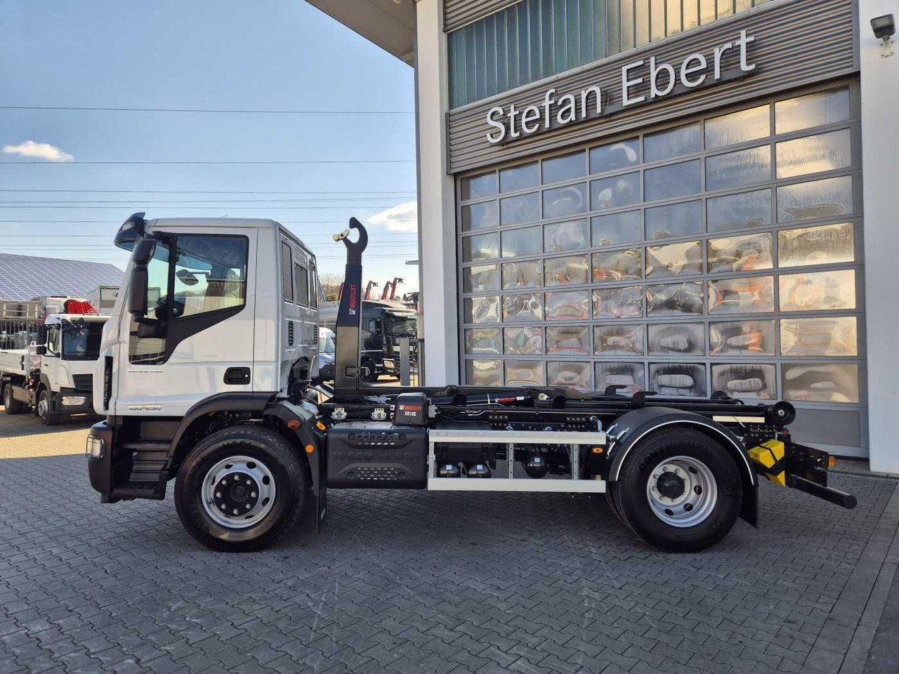 Iveco Eurocargo ML160E25/P HIAB Multilift XR10S4150 - Мултилифт с кука камион: снимка 5 Iveco Eurocargo ML160E25/P HIAB Multilift XR10S4150 - Мултилифт с кука камион: снимка 5