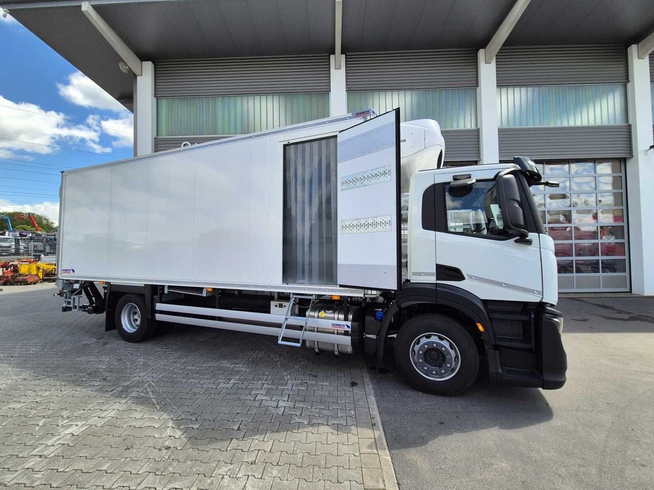 Iveco S-Way AD190S40/FP ThermoKing T-1000R LBW Tür AHK - Рефрижератор камион: снимка 4 Iveco S-Way AD190S40/FP ThermoKing T-1000R LBW Tür AHK - Рефрижератор камион: снимка 4