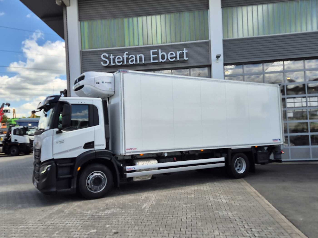 Iveco S-Way AD190S40/FP ThermoKing T-1000R LBW Tür AHK - Рефрижератор камион: снимка 3 Iveco S-Way AD190S40/FP ThermoKing T-1000R LBW Tür AHK - Рефрижератор камион: снимка 3
