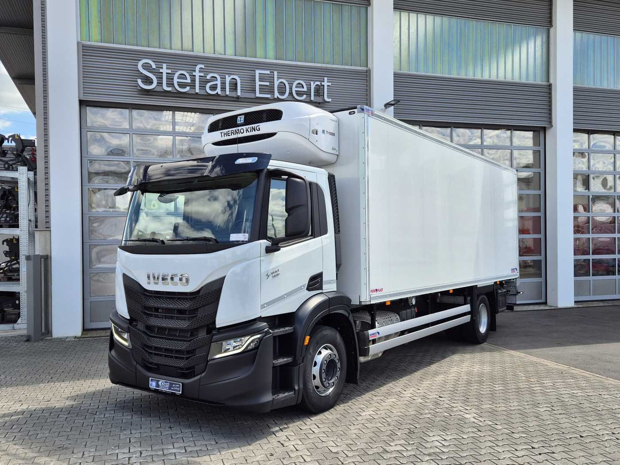 Iveco S-Way AD190S40/FP ThermoKing T-1000R LBW Tür AHK - Рефрижератор камион: снимка 1 Iveco S-Way AD190S40/FP ThermoKing T-1000R LBW Tür AHK - Рефрижератор камион: снимка 1