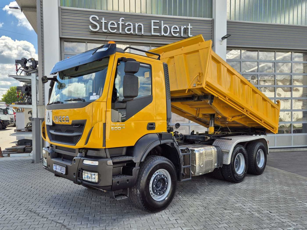 Iveco Trakker AD380T50 6x4 Kipper/SZM Wechselsystem - Самосвал камион: снимка 1 Iveco Trakker AD380T50 6x4 Kipper/SZM Wechselsystem - Самосвал камион: снимка 1