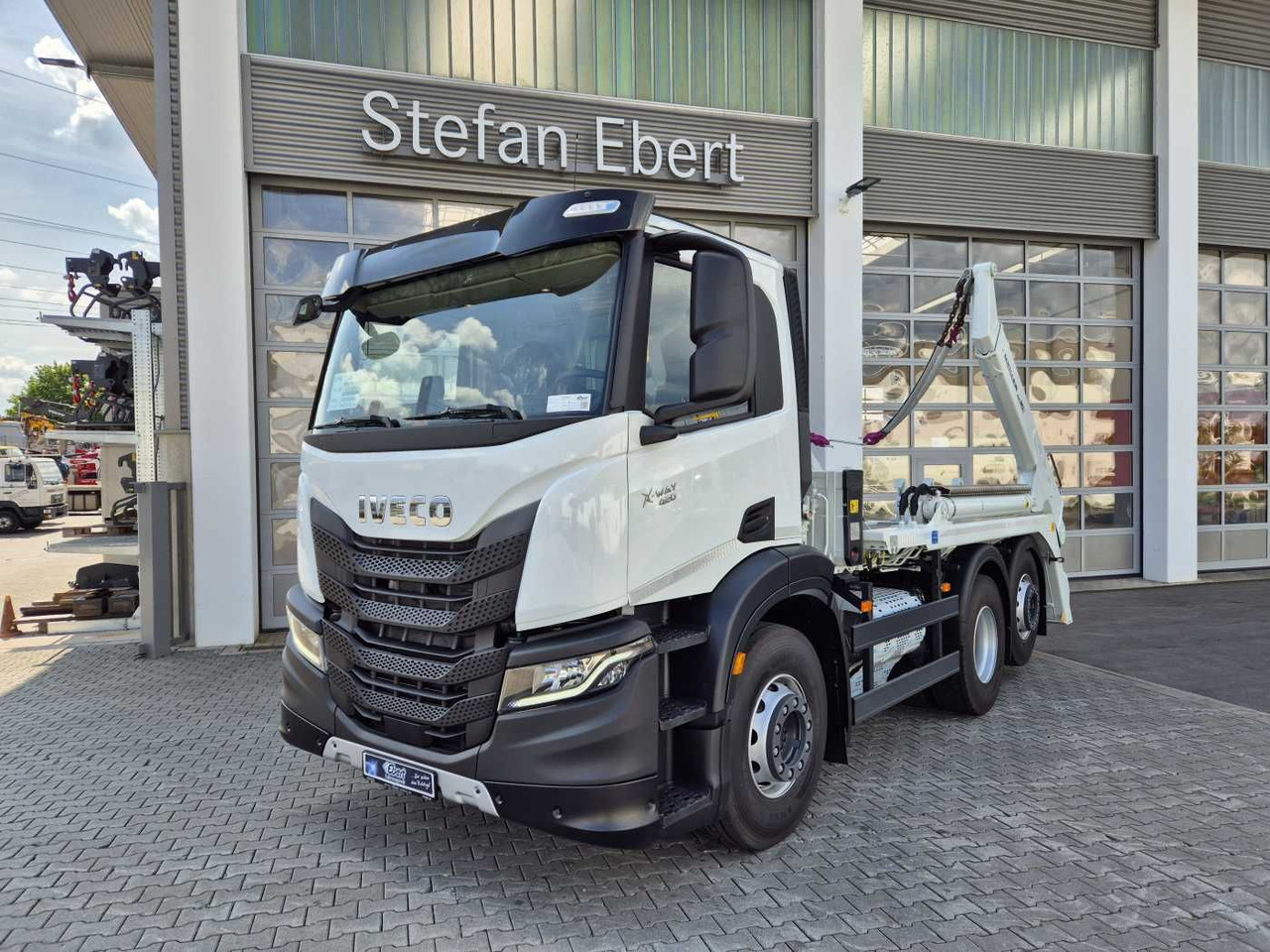Iveco X-Way AD280X42Y/PS Meiller AK 16.T Funk Intarder - Самосвал камион: снимка 2 Iveco X-Way AD280X42Y/PS Meiller AK 16.T Funk Intarder - Самосвал камион: снимка 2