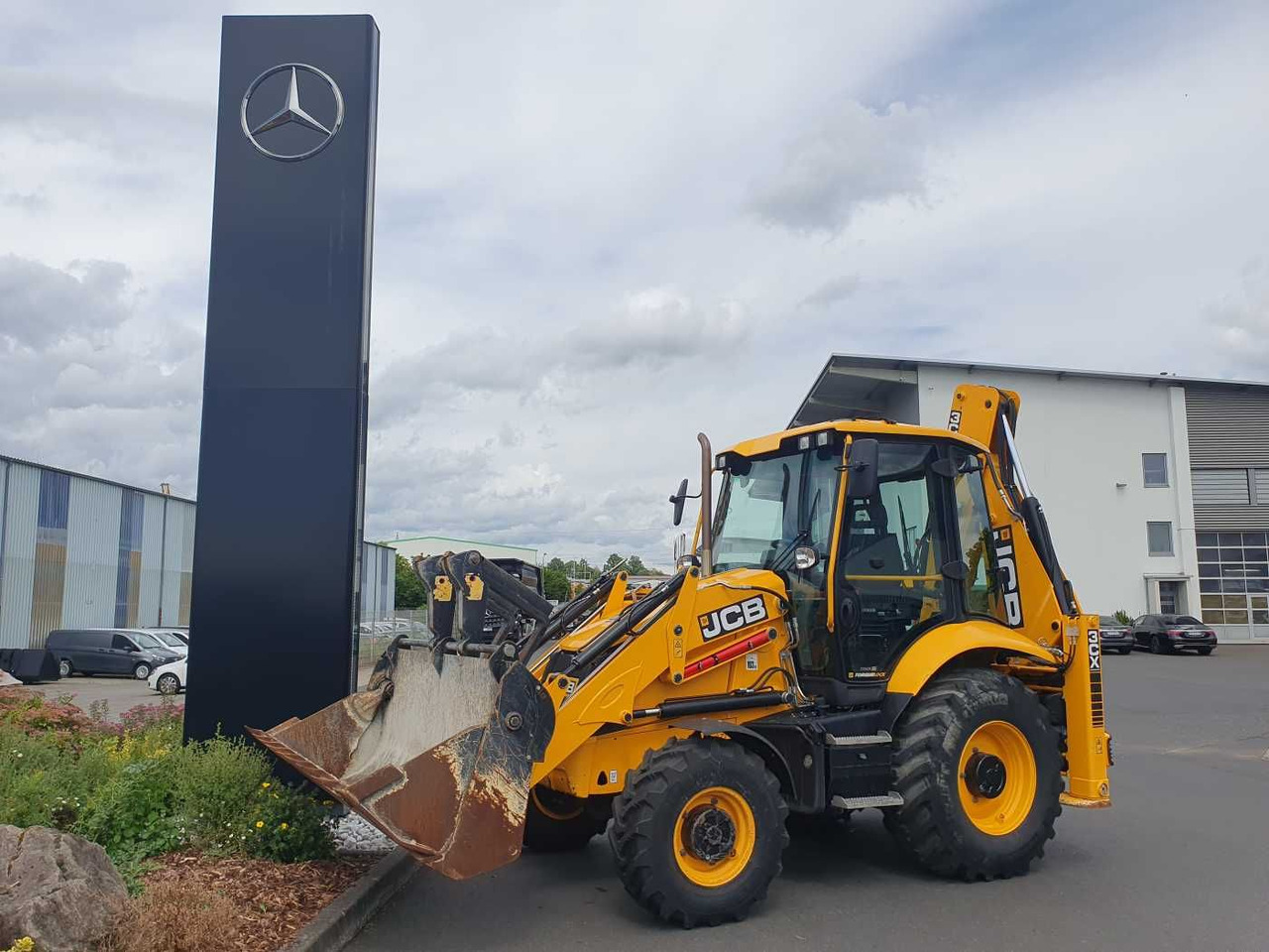 JCB 3CX / Gabel & 4in1 Schaufel / nur 1.561h / 2022 - Багер-товарач: снимка 1 JCB 3CX / Gabel & 4in1 Schaufel / nur 1.561h / 2022 - Багер-товарач: снимка 1