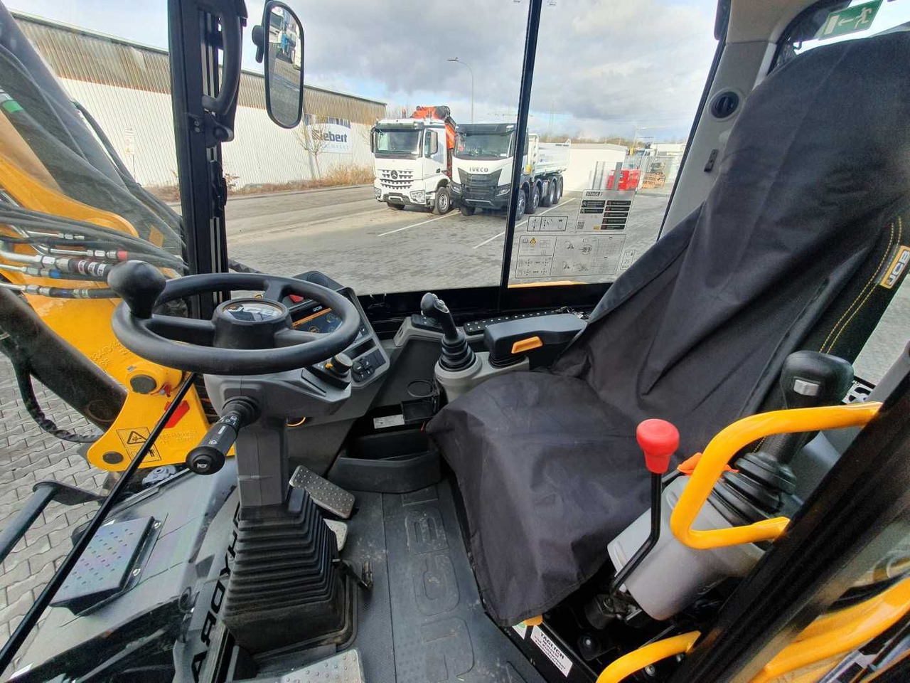 Колесен багер JCB Hydradig HD 110WT / 2022 / nur 239h! / Powertilt: снимка 9