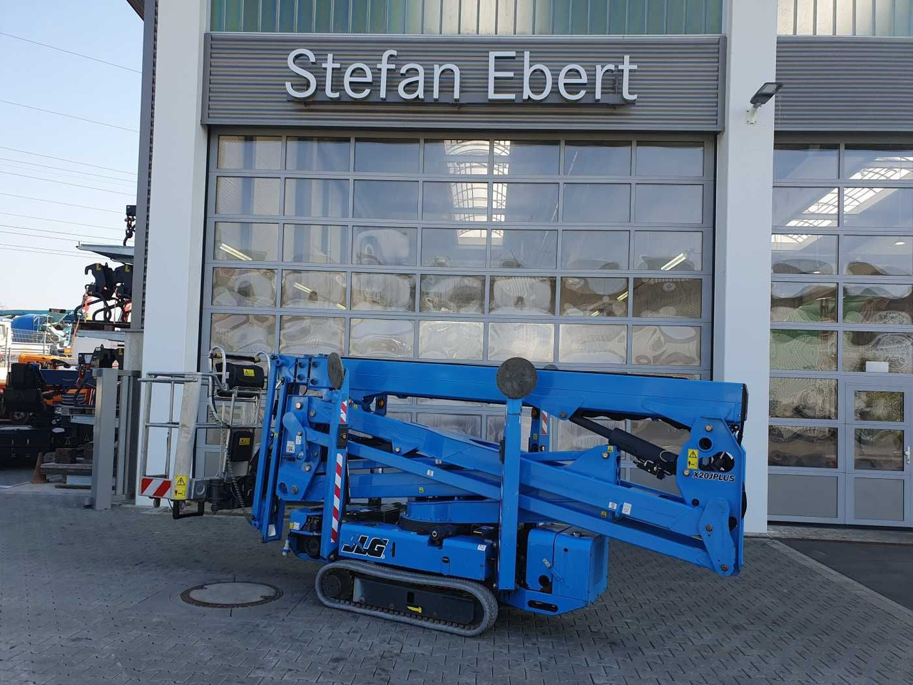JLG X20JP / 20m / Benzin / 650h / 1.600h - Автовишка: снимка 2 JLG X20JP / 20m / Benzin / 650h / 1.600h - Автовишка: снимка 2