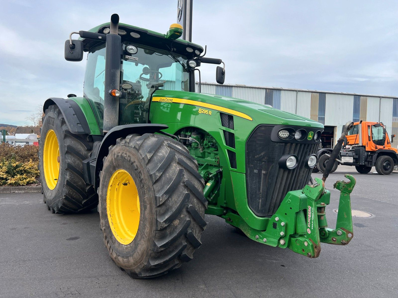 John Deere 8295 R / kein AdBlue / Rückfahreinrichtung - Трактор: снимка 5 John Deere 8295 R / kein AdBlue / Rückfahreinrichtung - Трактор: снимка 5