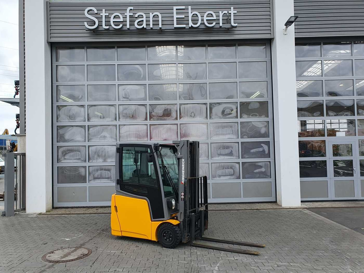 Jungheinrich EFG 215 / Triplex: 4.30m! / SS / 4.297h! - Електрокар: снимка 1 Jungheinrich EFG 215 / Triplex: 4.30m! / SS / 4.297h! - Електрокар: снимка 1