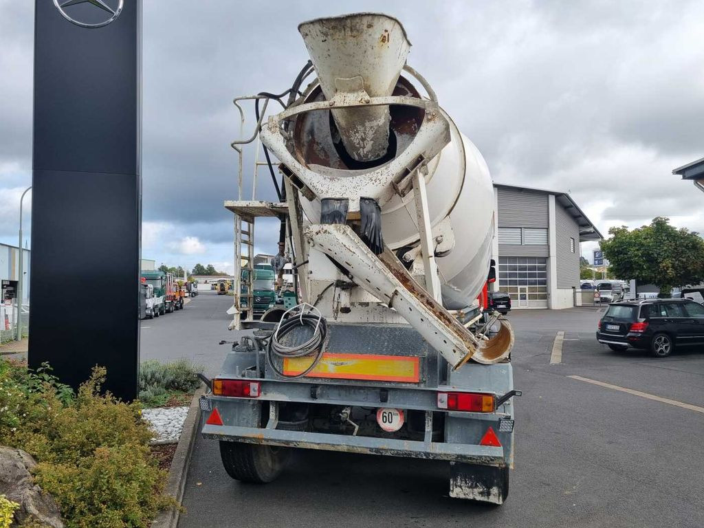 KWB P-382-STI Betonmischer Motor SAF-Achsen Lift KWB P-382-STI Betonmischer Motor SAF-Achsen Lift - Полуремарке бетон миксер: снимка 4 KWB P-382-STI Betonmischer Motor SAF-Achsen Lift KWB P-382-STI Betonmischer Motor SAF-Achsen Lift - Полуремарке бетон миксер: снимка 4