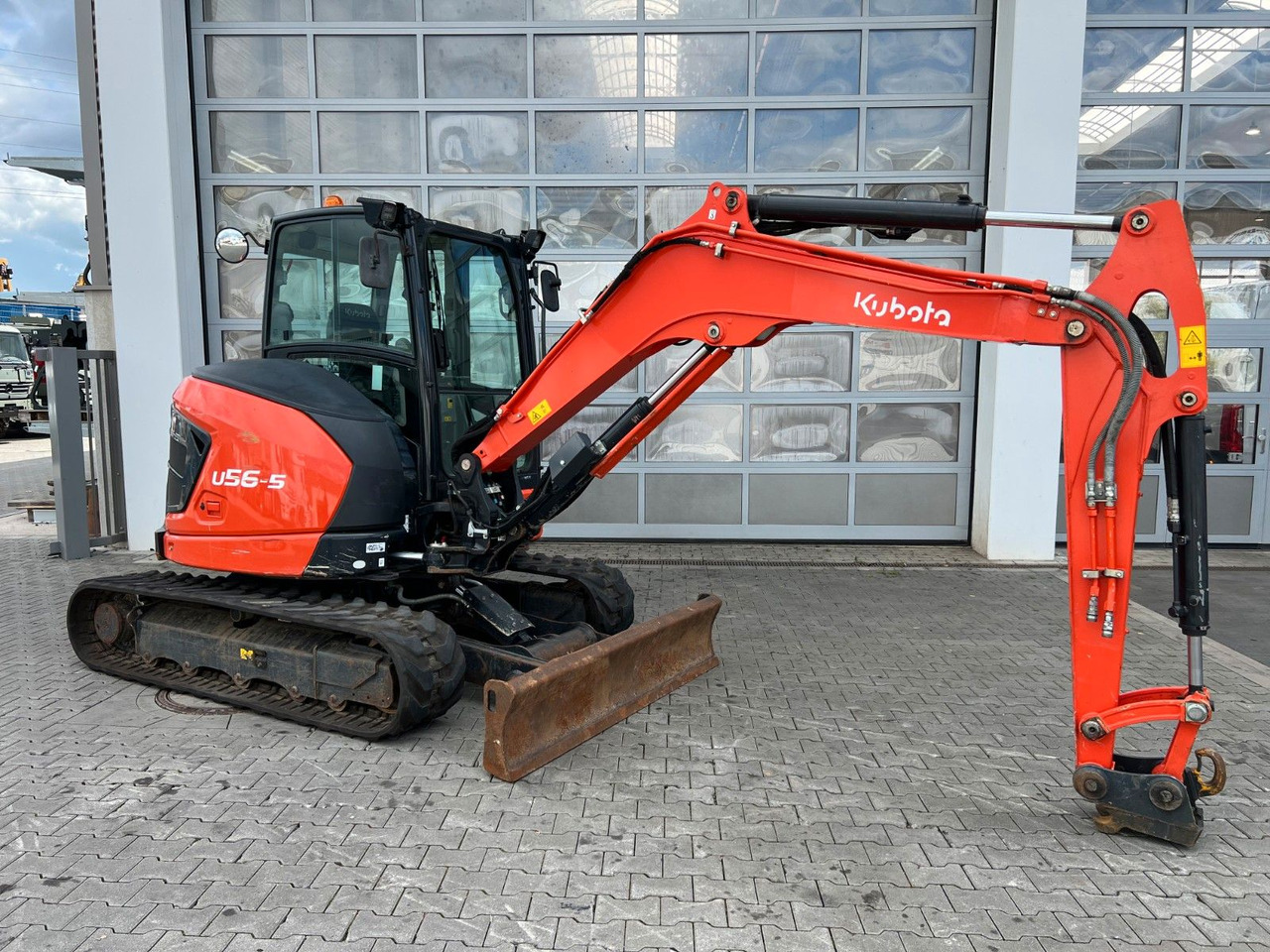 Kubota U56-5 / nur 1.462h! / 2022 - Мини багер: снимка 2 Kubota U56-5 / nur 1.462h! / 2022 - Мини багер: снимка 2