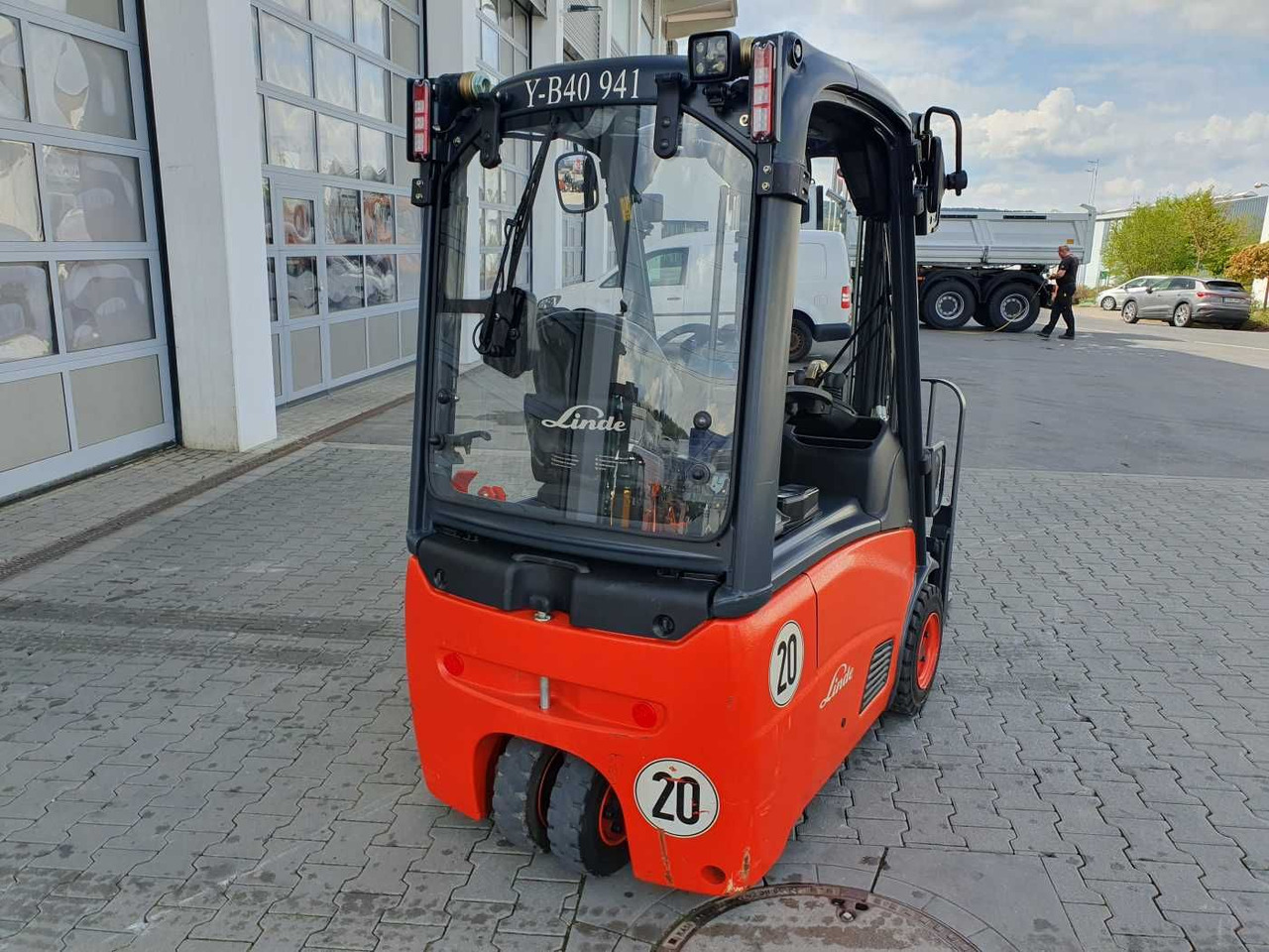 Linde E14 - 01 / 2024 / Duplex: 4.10m! / SS / nur 534h - Електрокар: снимка 5 Linde E14 - 01 / 2024 / Duplex: 4.10m! / SS / nur 534h - Електрокар: снимка 5